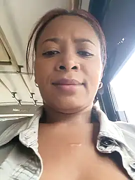 Snapshot of cindy_damm chatting on 02-12-25, 05:58 cindy damm online show from 02-12-25, 05:58