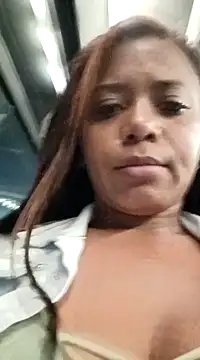 Snapshot of cindy_damm chatting on 02-28-25, 05:04 cindy damm online show from 02-28-25, 05:04