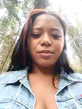 Snapshot of cindy_damm chatting on 03-07-25, 07:49 cindy damm online show from 03-07-25, 07:49