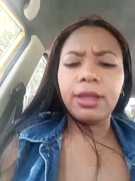 Snapshot of cindy_damm chatting on 03-19-25, 04:45 cindy damm online show from 03-19-25, 04:45