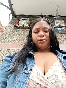 Snapshot of cindy_damm chatting on 09-12-25, 06:41 cindy damm online show from 09-12-25, 06:41