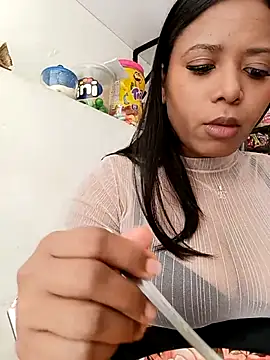 Snapshot of cindy_damm chatting on 11-05-25, 06:52 cindy damm online show from 11-05-25, 06:52