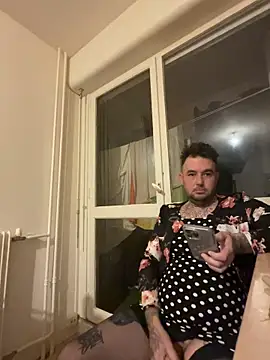 Snapshot of lope85540 chatting on 12-20-24, 04:53 lope85540 online show from 12-20-24, 04:53