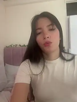 annaharper- online show from 12-15-24, 10:07