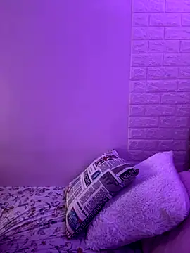 annaharper- online show from 09-10-25, 04:23