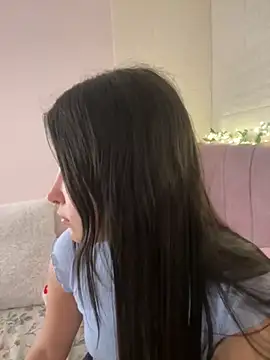 annaharper- online show from 09-19-25, 02:57