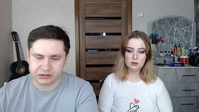 Kristy-Max online show from 02-17-25, 04:42