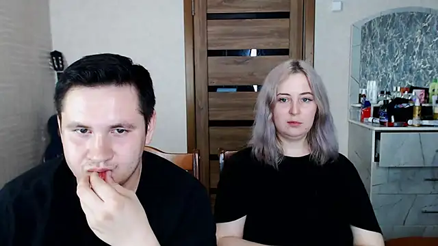 Kristy-Max online show from 03-21-25, 10:06