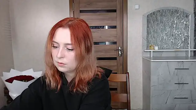 Kristy-Max online show from 09-16-25, 04:35