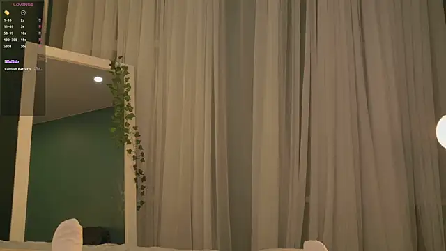 Snapshot of SunnyRisha chatting on 11-15-25, 05:16 SunnyRisha online show from 11-15-25, 05:16