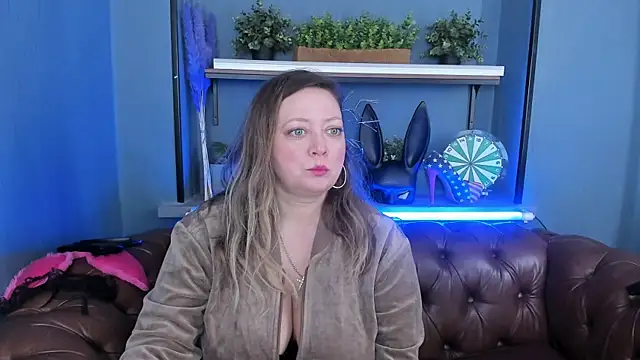 Snapshot of JesiaFoxi chatting on 01-30-25, 12:48 JesiaFoxi online show from 01-30-25, 12:48