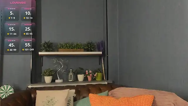 Snapshot of JesiaFoxi chatting on 11-06-25, 01:23 JesiaFoxi online show from 11-06-25, 01:23