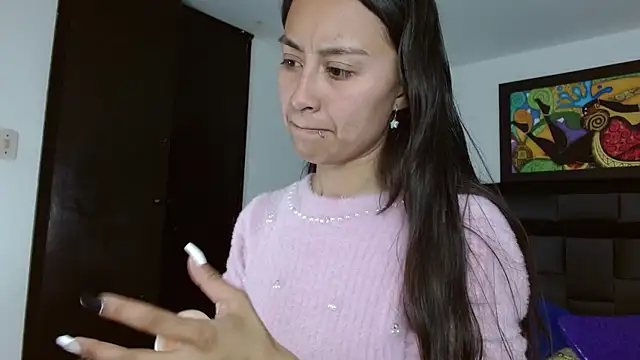 tatiana valencia online show from 02-18-25, 03:43