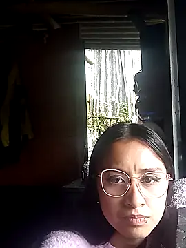 tatiana valencia online show from 03-18-25, 07:42