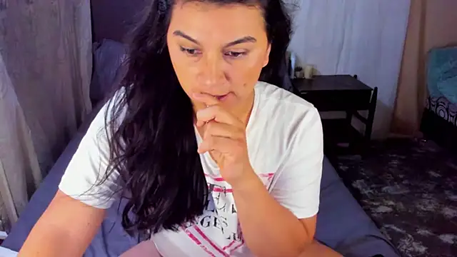 Judychase2 online show from 01-22-25, 10:37