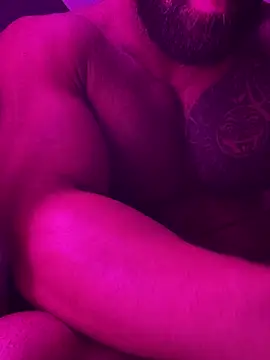 Snapshot of moody1996- chatting on 12-13-24, 05:00 moody1996- online show from 12-13-24, 05:00