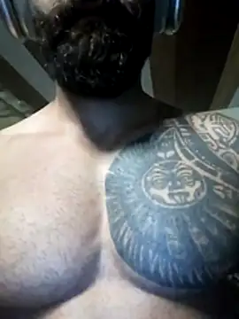 Snapshot of moody1996- chatting on 02-07-26, 09:29 moody1996- online show from 02-07-26, 09:29