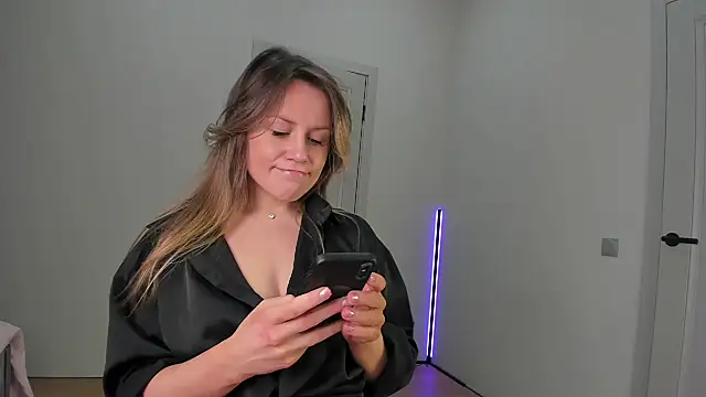  cometoseeme  online show from 02-01-26, 01:31