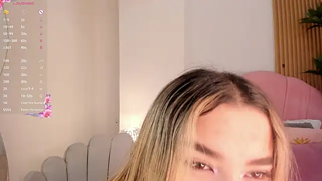 Victoria vallejo  online show from 02-10-26, 11:36