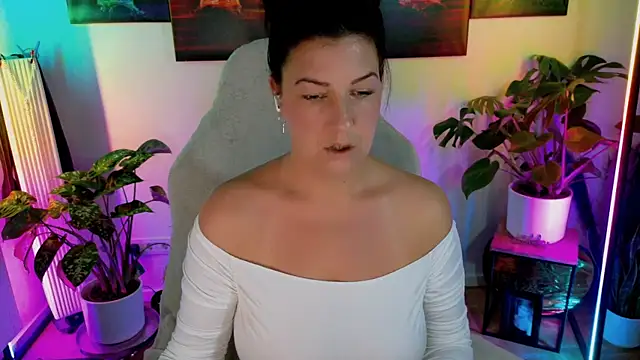 NatiLove35 online show from 02-04-26, 05:52