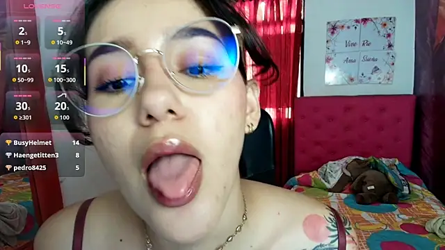 miley blue  online show from 02-18-26, 07:21