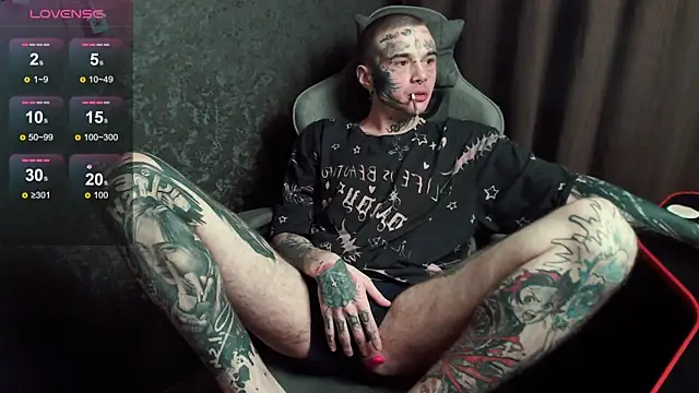 lonelycrystal online show from 09-30-25, 07:52