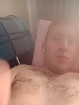 Snapshot of Karizmatikman chatting on 02-17-25, 12:59 Karizmatikman online show from 02-17-25, 12:59