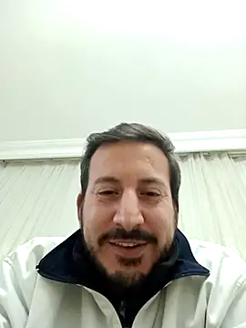 Snapshot of Karizmatikman chatting on 12-19-25, 07:43 Karizmatikman online show from 12-19-25, 07:43