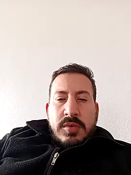 Snapshot of Karizmatikman chatting on 01-17-26, 10:09 Karizmatikman online show from 01-17-26, 10:09