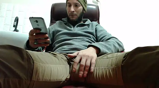 hardbigcock16 online show from 12-24-24, 10:33