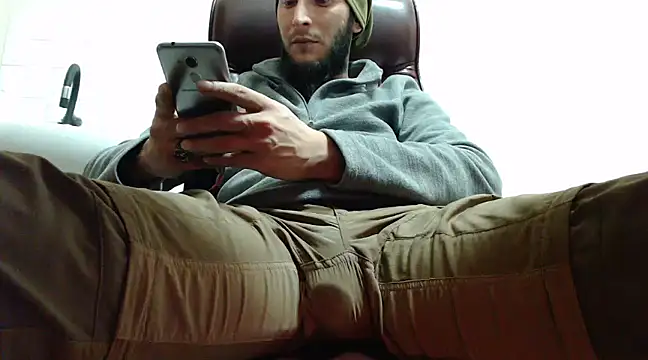 hardbigcock16 online show from 12-25-24, 03:06