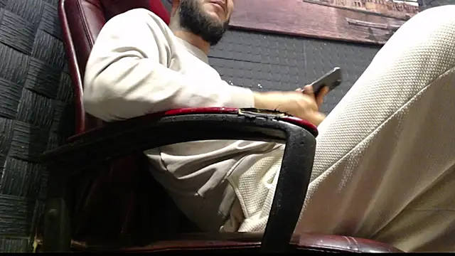 hardbigcock16 online show from 11-24-25, 10:04