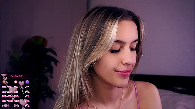 FannyHewson online show from 10-14-25, 07:47