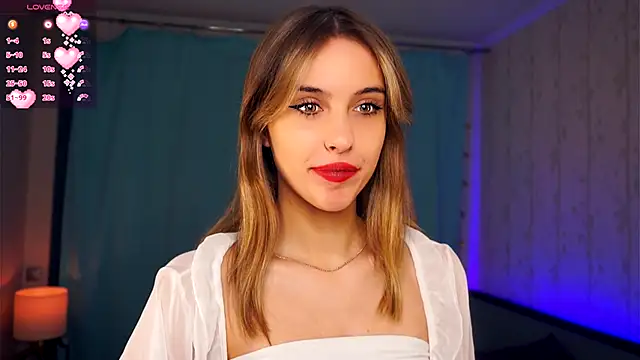 FannyHewson online show from 11-19-25, 07:58