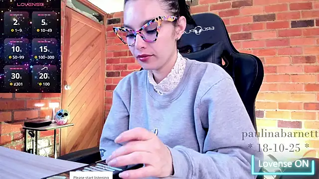 paulinabarnett- online show from 10-18-25, 07:53