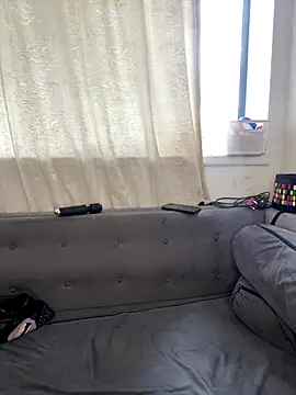 Cocowett online show from 11-19-25, 08:47