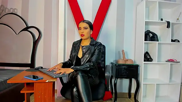 MeliizaQueen online show from 03-13-25, 04:45