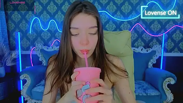 Cherry Wipe online show from 11-26-25, 06:58