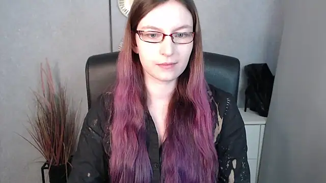 emmaxDelight online show from 02-19-25, 10:12