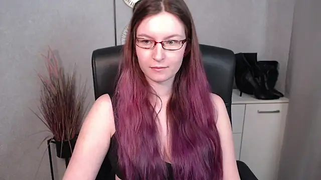 emmaxDelight online show from 02-27-25, 09:43