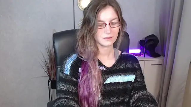 emmaxDelight online show from 09-22-25, 05:31