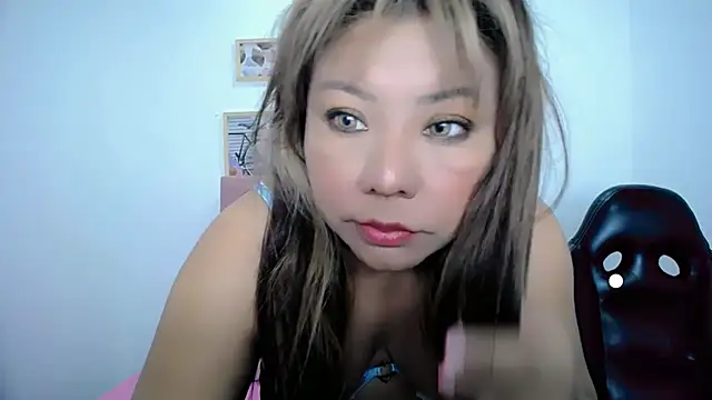 victoria love89 online show from 01-26-25, 08:46