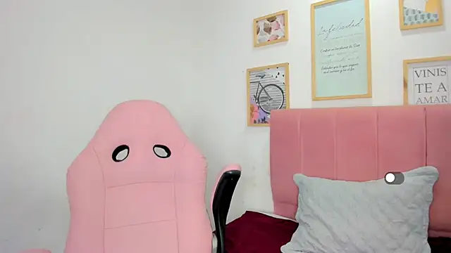 victoria love89 online show from 09-21-25, 03:19