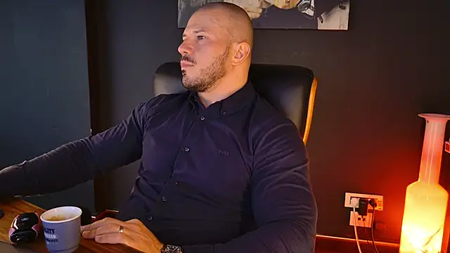 AngeloEric online show from 10-27-25, 11:58