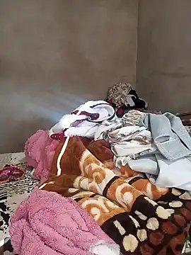 jijijoudia online show from 01-23-25, 03:01