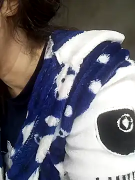 jijijoudia online show from 01-25-25, 10:39