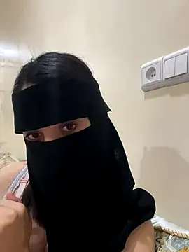 jijijoudia online show from 09-22-25, 11:18