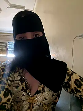 jijijoudia online show from 10-09-25, 03:32