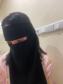 jijijoudia online show from 10-17-25, 11:51