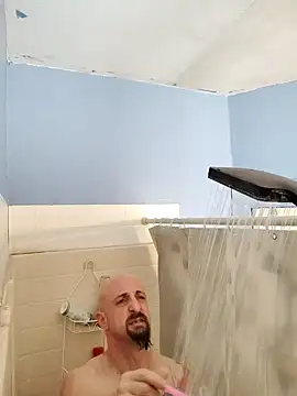 Snapshot of armdy371 chatting on 01-20-25, 04:23 armdy371 online show from 01-20-25, 04:23